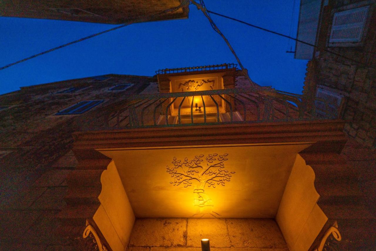Old Town Makarska Apartments - Central Square Екстериор снимка