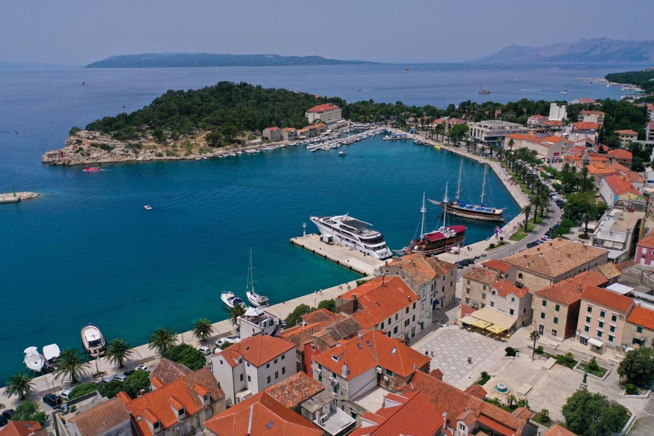 Old Town Makarska Apartments - Central Square Екстериор снимка