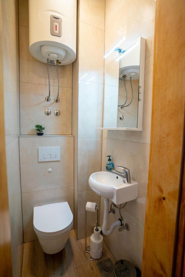 Old Town Makarska Apartments - Central Square Екстериор снимка