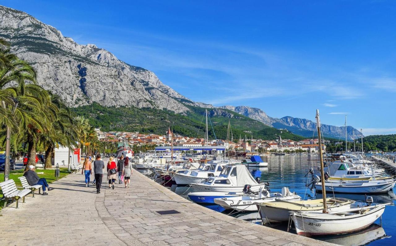 Old Town Makarska Apartments - Central Square Екстериор снимка